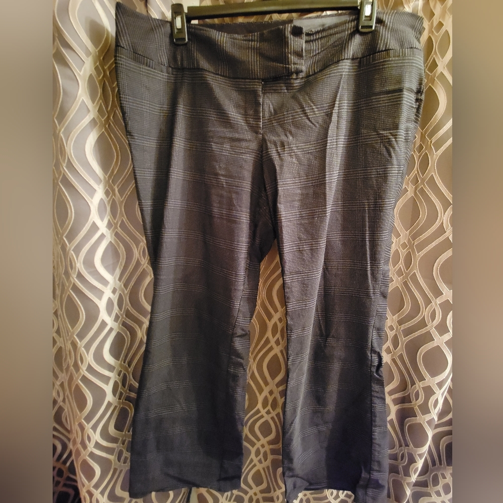 Torrid Grey Plaid Trousers. Size 18